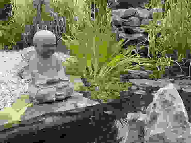 Country Family Garden With Oriental Water Garden Cherry Mills Garden Design Giardino in stile asiatico