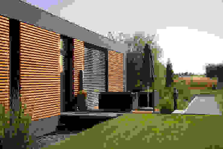 Musterhaus "freelance", smartshack smartshack Rumah Modern