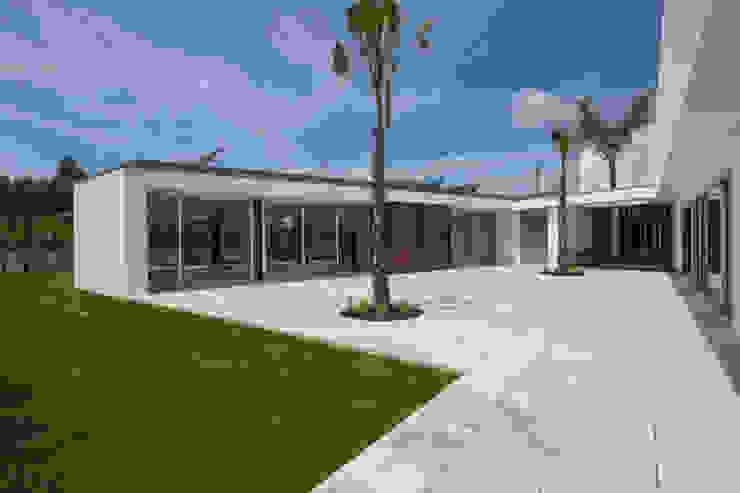 Mediterranean style house by Atelier d'Arquitetura Lopes da Costa Mediterranean