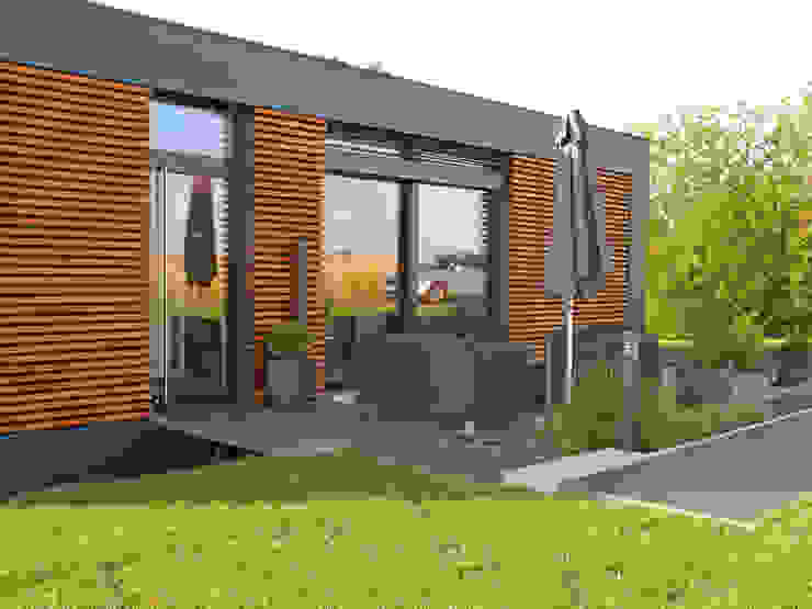 Musterhaus "freelance", smartshack smartshack Rumah Minimalis