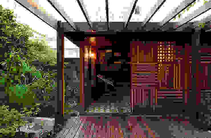 Atelier Pompeia, ODVO Arquitetura e Urbanismo ODVO Arquitetura e Urbanismo モダンな 家