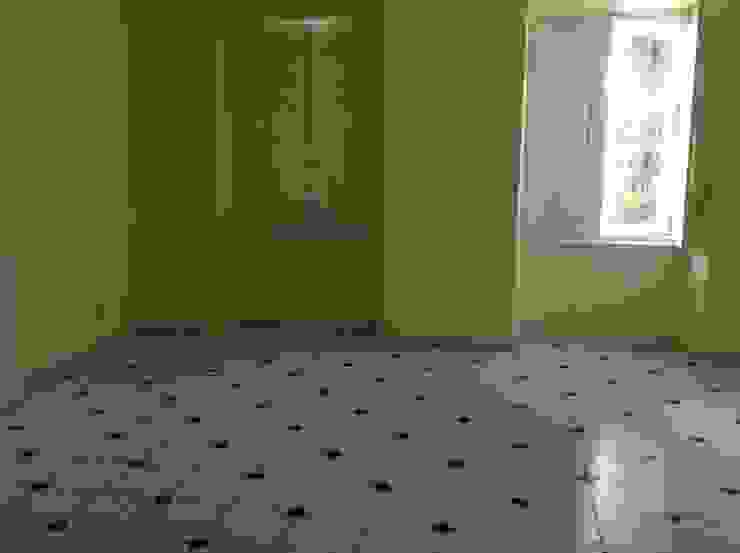 LIVING ROOM BEFORE Staging Factory