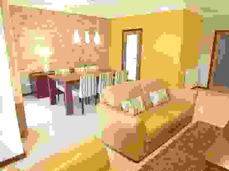 Salones rústicos rústicos de Traço Magenta - Design de Interiores Rústico