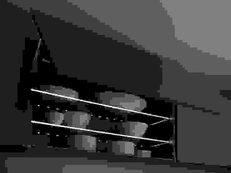 LED Illuminated Glass Shelves Urban Myth KitchenStorage