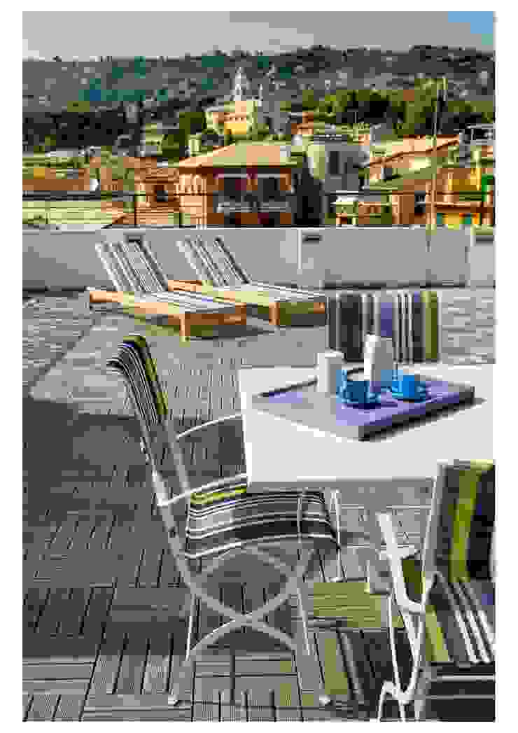 casa di vacanza a Santa Margherita Ligure , alberico & giachetti architetti associati alberico & giachetti architetti associati Balcone, Veranda & Terrazza in stile mediterraneo