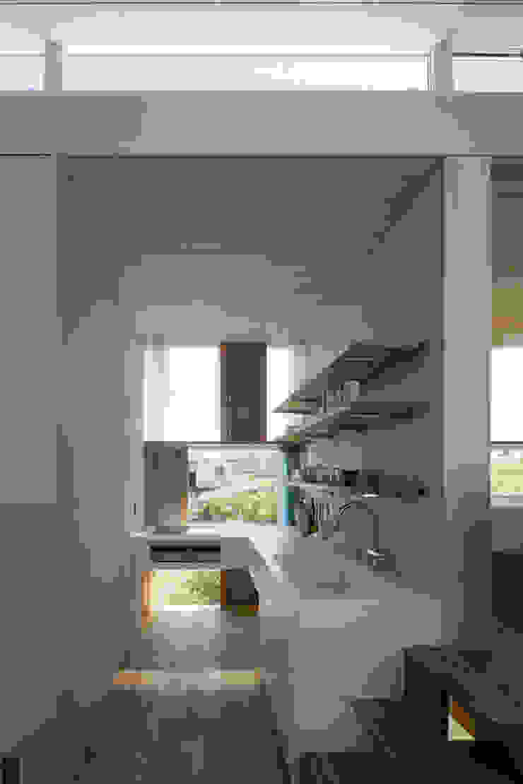 House Passage of Landscape, ihrmk ihrmk Modern kitchen