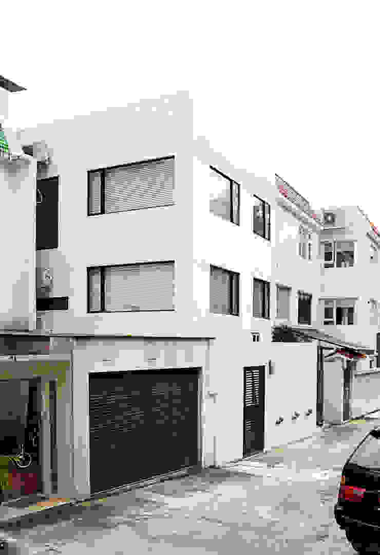 OneByNine Minimalist houses