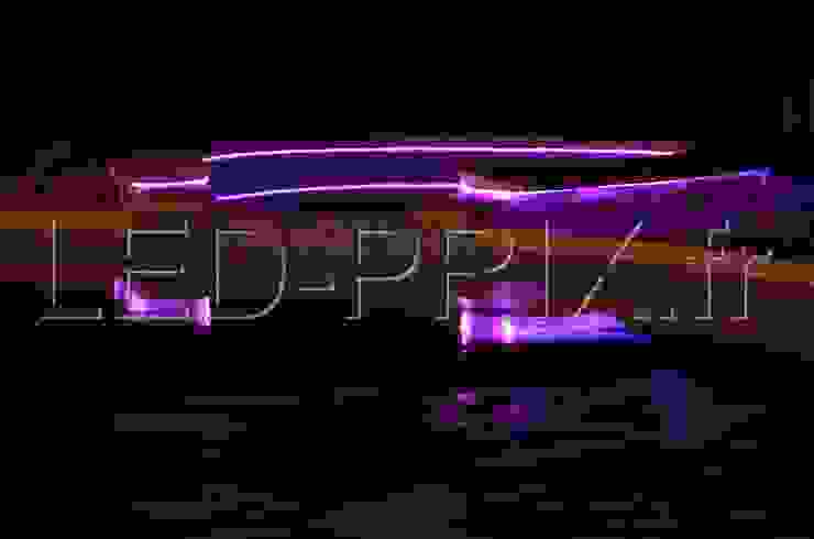 Illuminer Les Contours De Votre Piscine Avec De La Fibre Optique Neon Homify