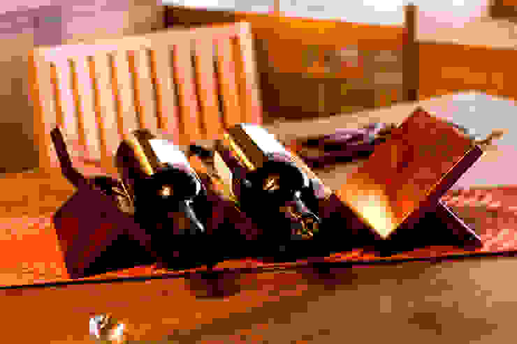 MONMAYA WINE RACK tona BY RIKA KAWATO / tonaデザイン事務所 Sala da pranzoScaffali per il vino