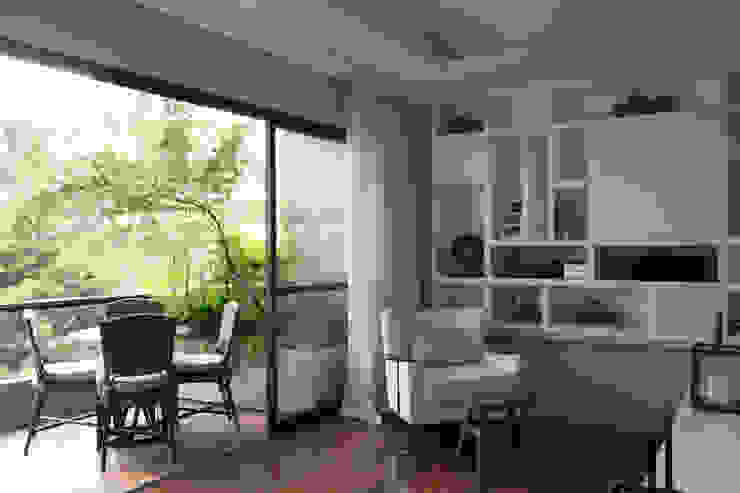 Sala de estar 05 por Lembi Arquitetura