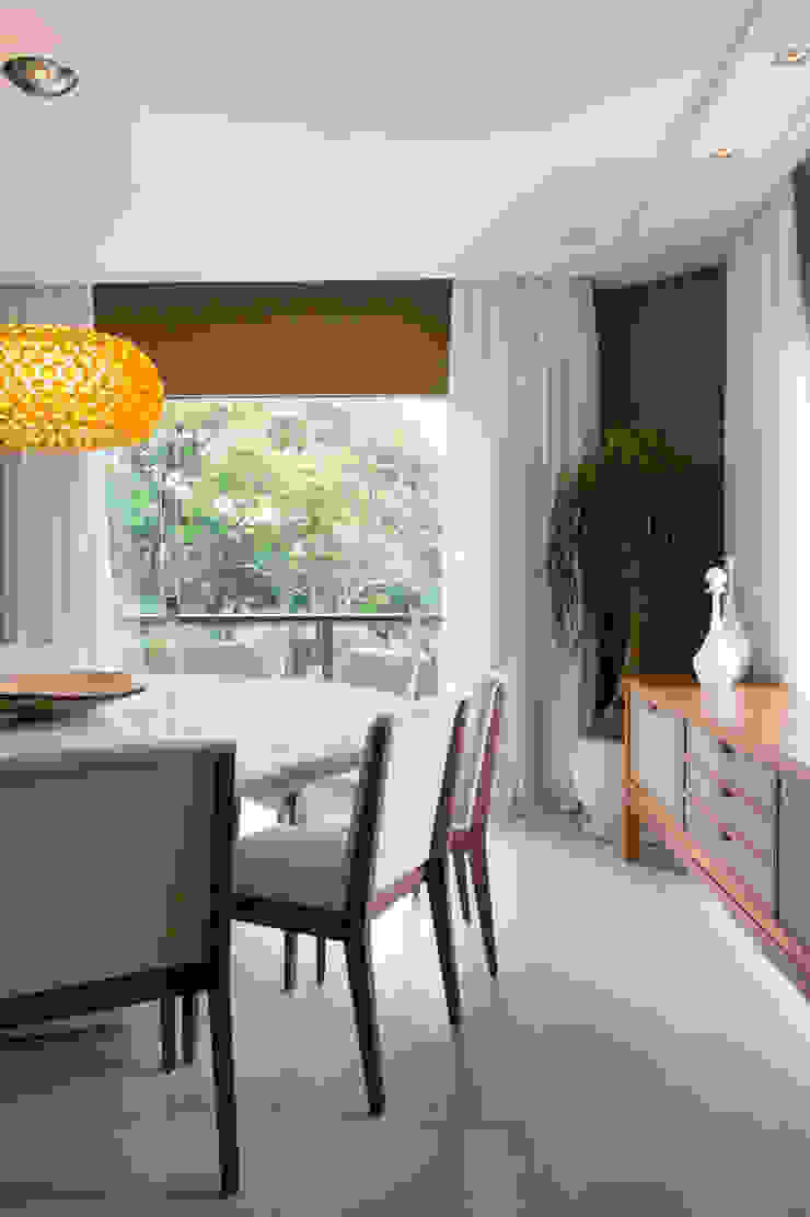 Sala de jantar por Lembi Arquitetura