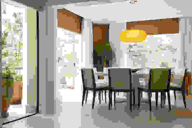 Sala de jantar 02 por Lembi Arquitetura