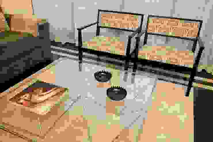 Salones modernos de Traço Magenta - Design de Interiores Moderno