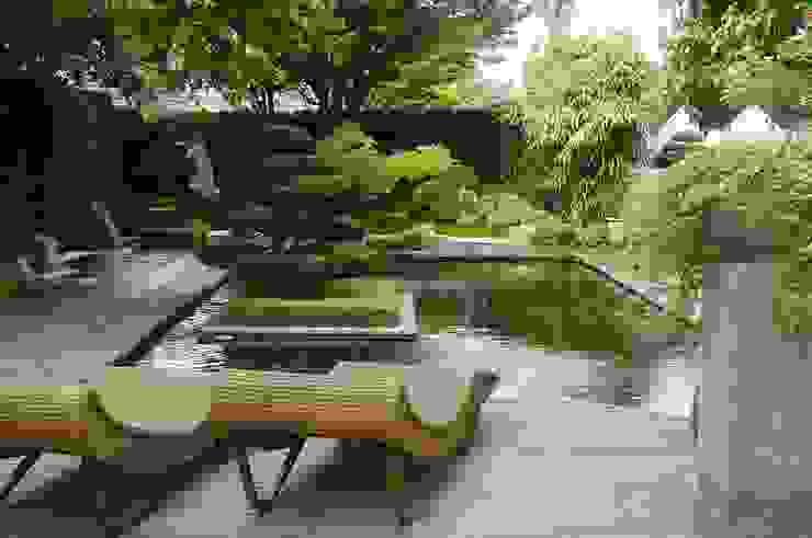 Japangarten mit Koiteich in Bremerhaven japan-garten-kultur Asiatischer Garten Wasser,Pflanze,Eigentum,Natur,Natürliche Landschaft,Baum,Botanik,Gartenmöbel,Holz,Gras