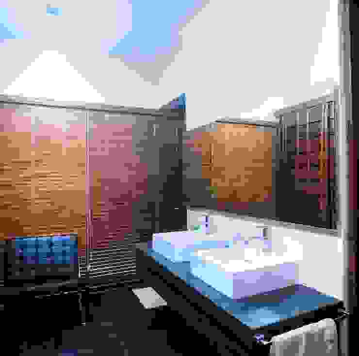 sanzpont [arquitectura] Modern bathroom