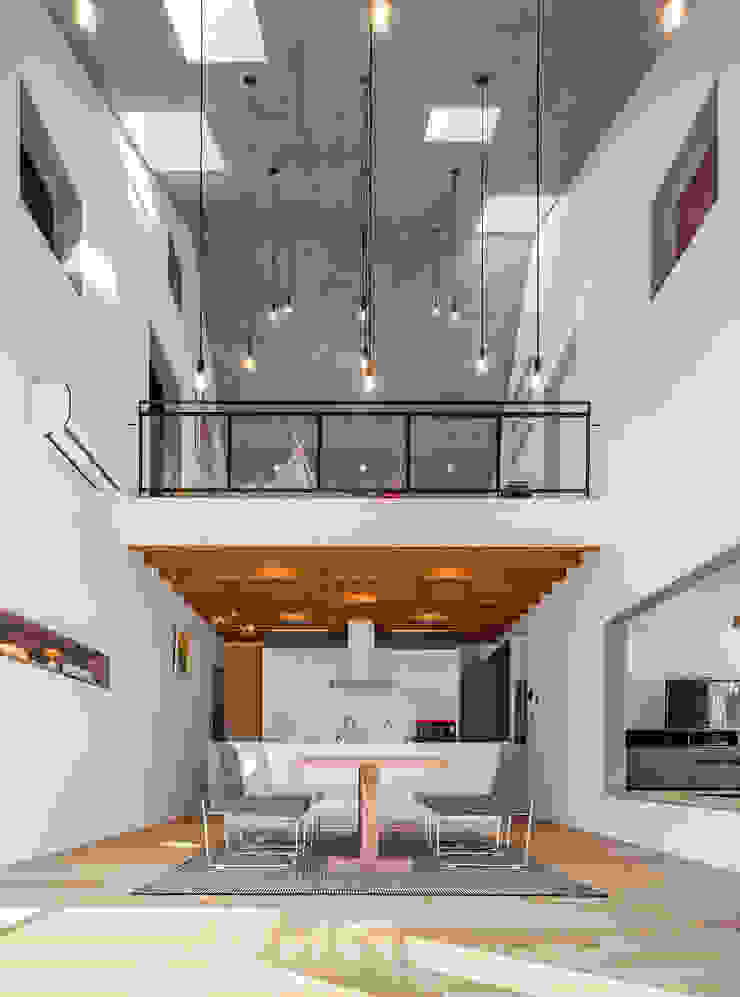 MIY, ZOYA Design Office ZOYA Design Office モダンデザインの ダイニング ホール,インテリア・デザイン,点灯,木,建物,床,フローリング,リビングルーム,不動産,家