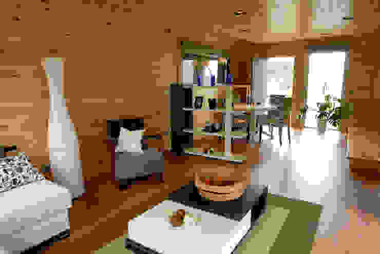 Casas Natura Salas de estar modernas