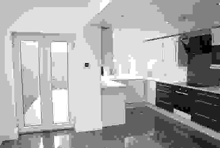 House in Tooting Bolans Architects Cucina moderna
