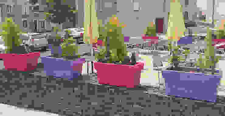 Pot de fleurissement | Rectiligne homify Jardin moderne Pots de fleurs & vases