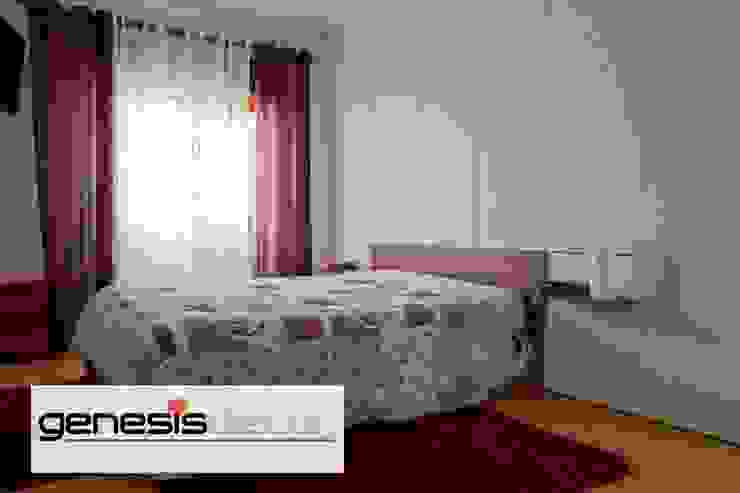 Quarto de casal com muita arrumação GenesisDecor Quartos modernos