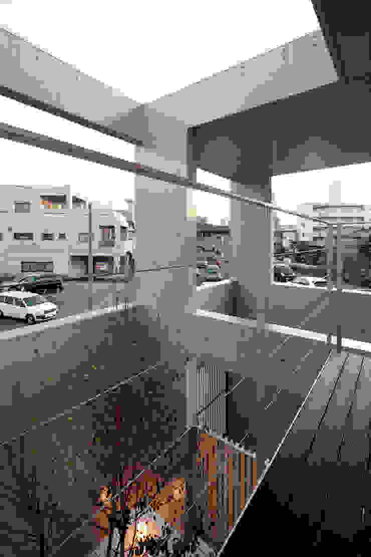 長谷雄聖建築設計事務所 Taman Modern