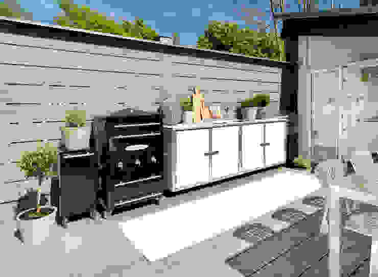 Rugs bring warmth Love4Home Balconies, verandas & terracesAccessories & decoration