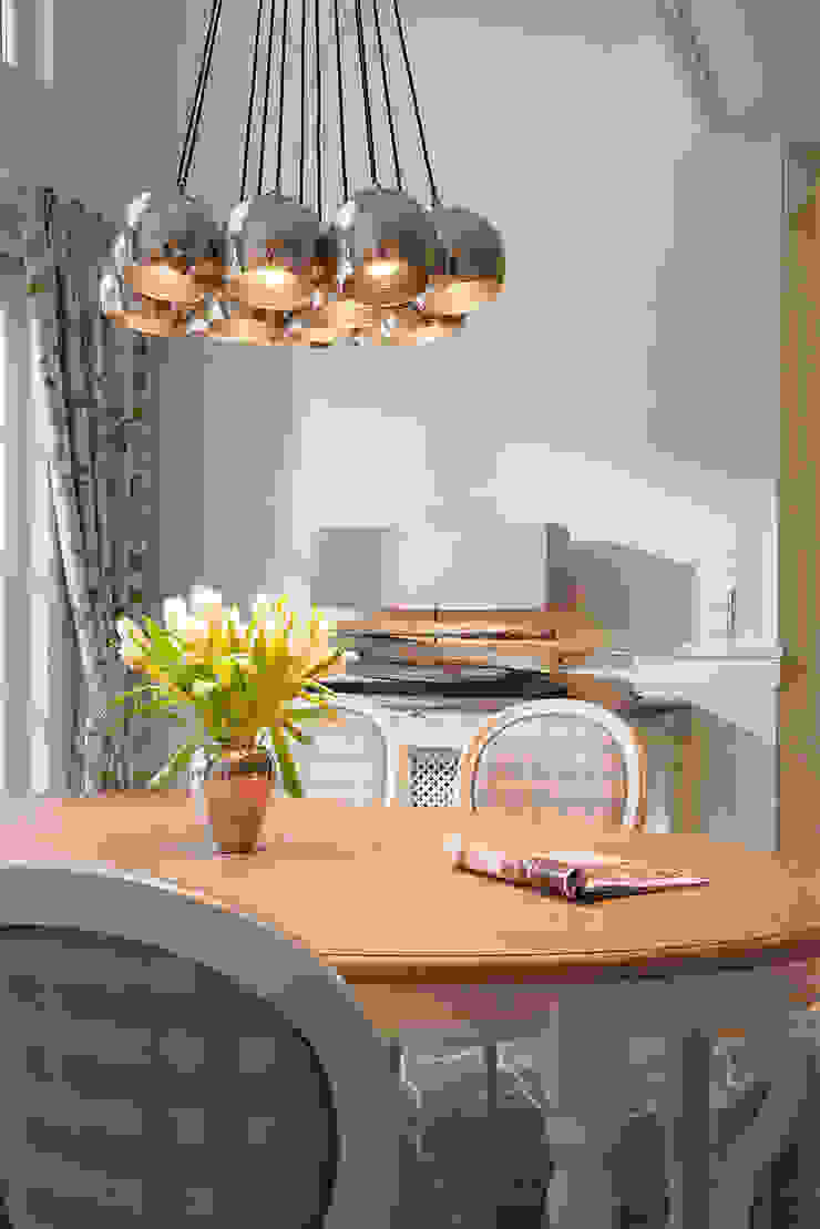 Beinder Schreinerei & Wohndesign GmbH Country style dining room