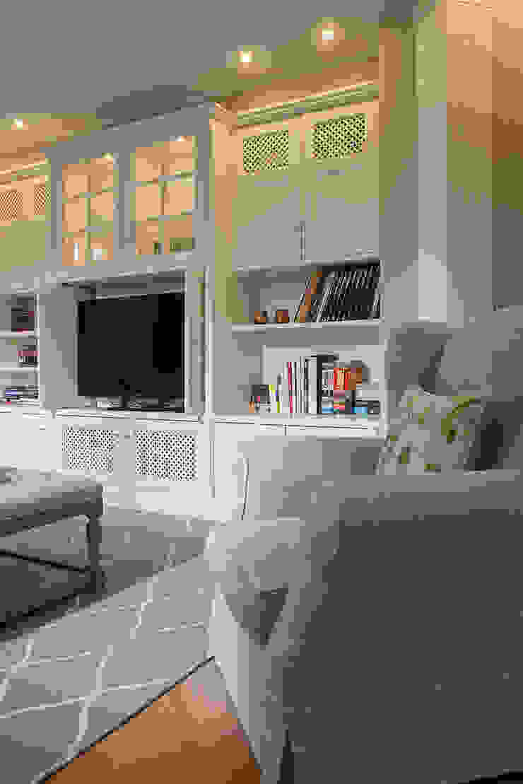 Beinder Schreinerei & Wohndesign GmbH Country style living room