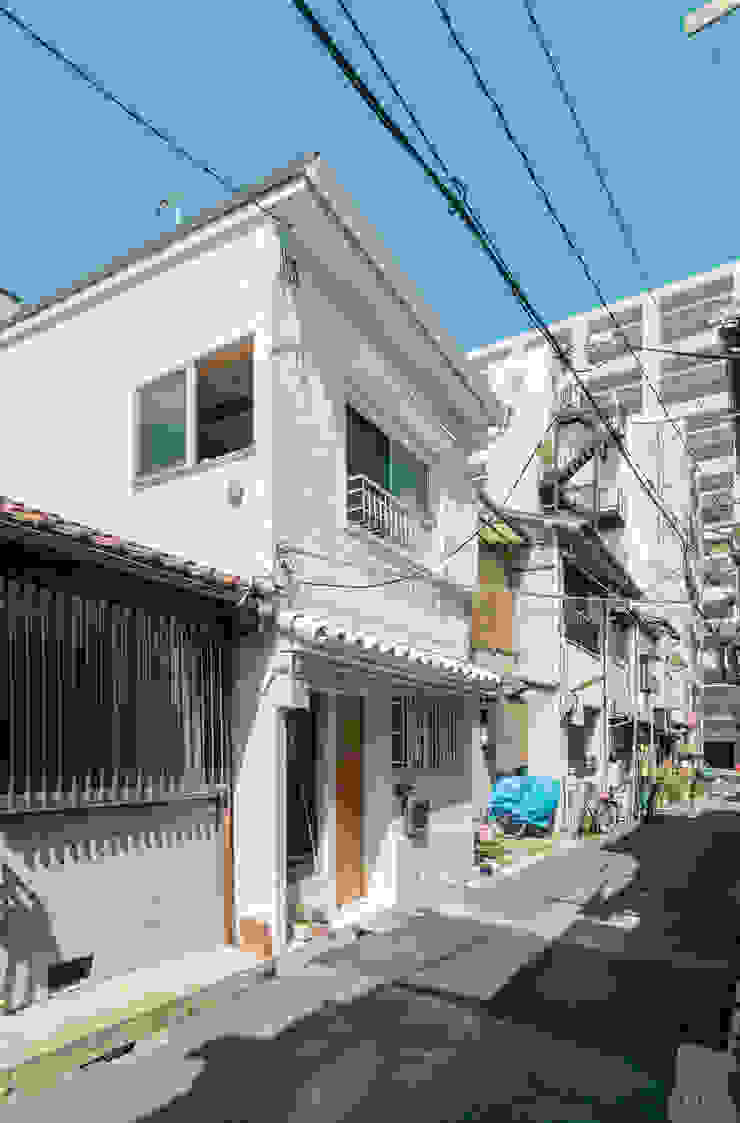 coil松村一輝建設計事務所 Eclectic style houses