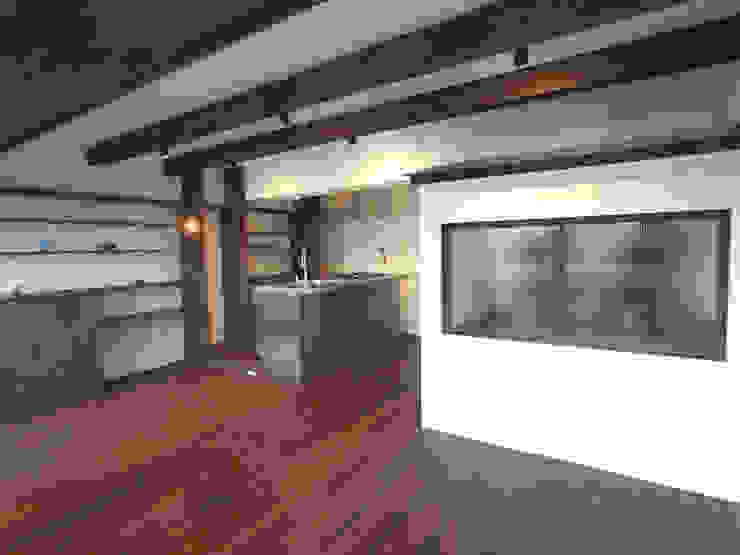一級建築士事務所co-designstudio Modern living room