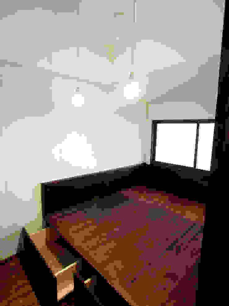 一級建築士事務所co-designstudio Modern style bedroom