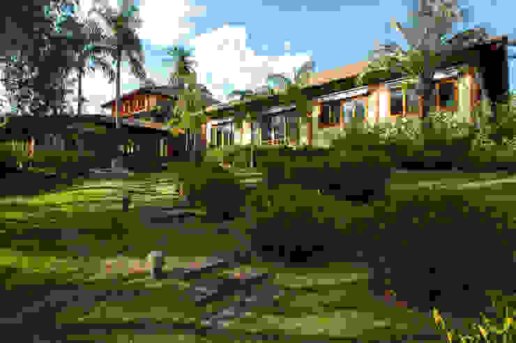 PM Arquitetura Rustic style house