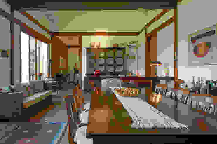 PM Arquitetura Rustic style dining room