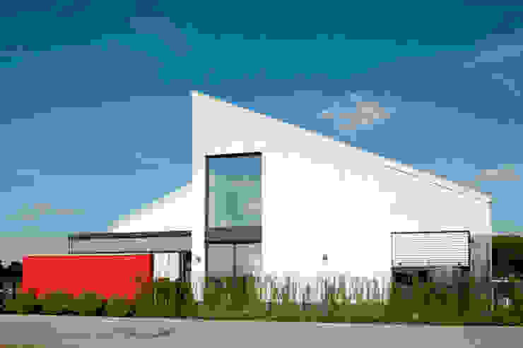 Architekturbüro J. + J. Viethen Modern houses