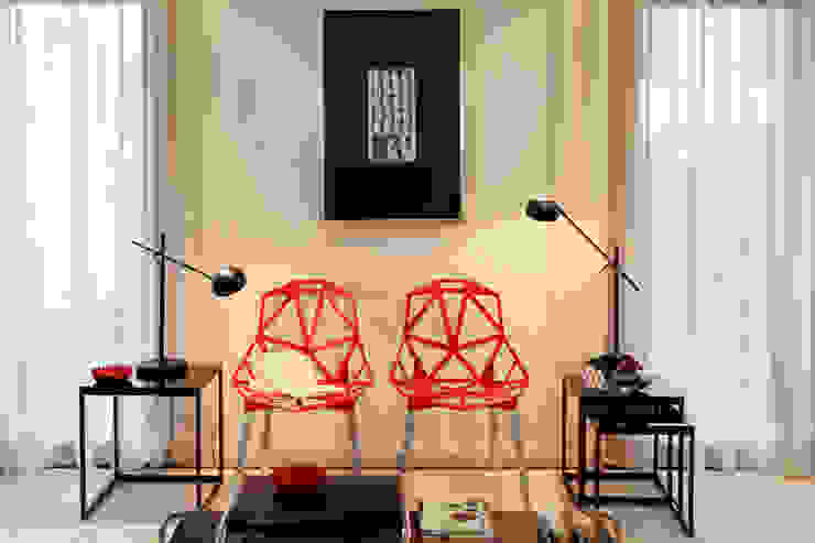 Contemporaneity seeing the river… Modern living room by Tiago Patricio Rodrigues, Arquitectura e Interiores Modern