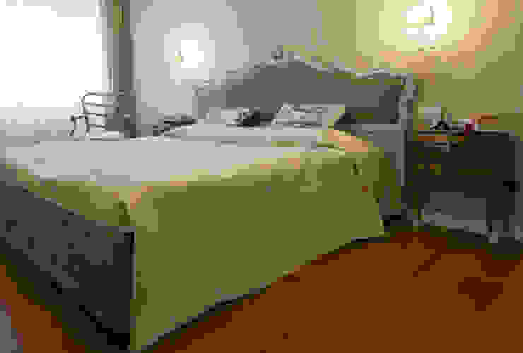 camera da letto CAMA Restyling Mobili di Raddi Federica Camera da letto in stile classico