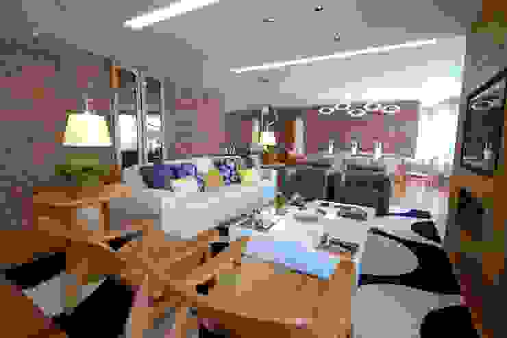MeyerCortez arquitetura & design Modern living room