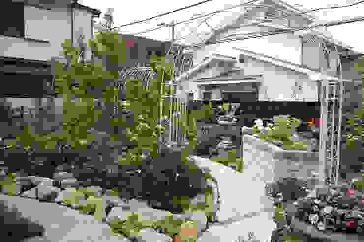 バラを引き立てる庭, 有限会社ガオー 有限会社ガオー オリジナルな 庭