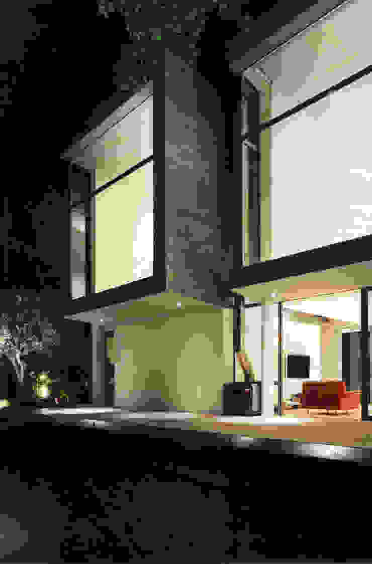 Modern houses by NAT OFFICE - christian gasparini architect Modern