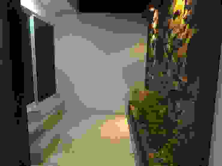 Varandas, alpendres e terraços modernos por CONSTRUCTORA ARQOCE Moderno