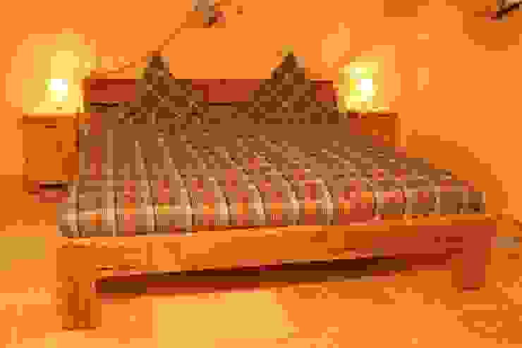 Urige Rustikale Betten Aus Altem Eichenholz Von Bootssteg Mobel