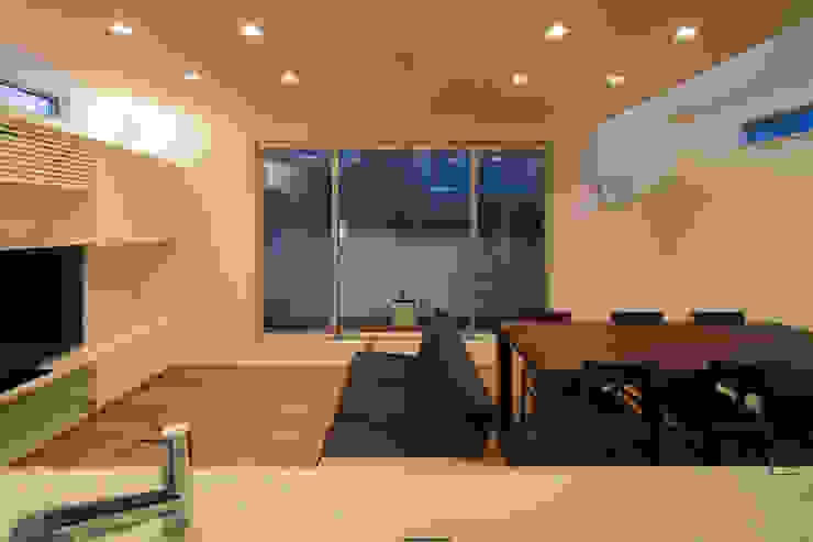 株式会社 建築集団フリー 上村健太郎 Modern dining room