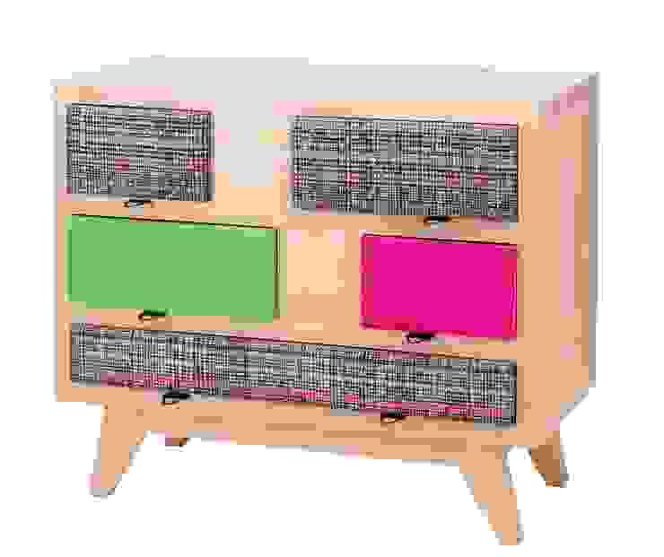 UN TEMPS POUR ELLES QuartoArmários