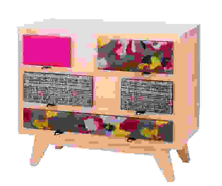 UN TEMPS POUR ELLES QuartoArmários