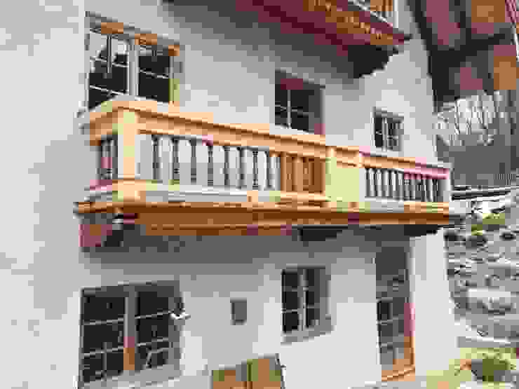 Varandas, marquises e terraços campestres por betterhouse Campestre