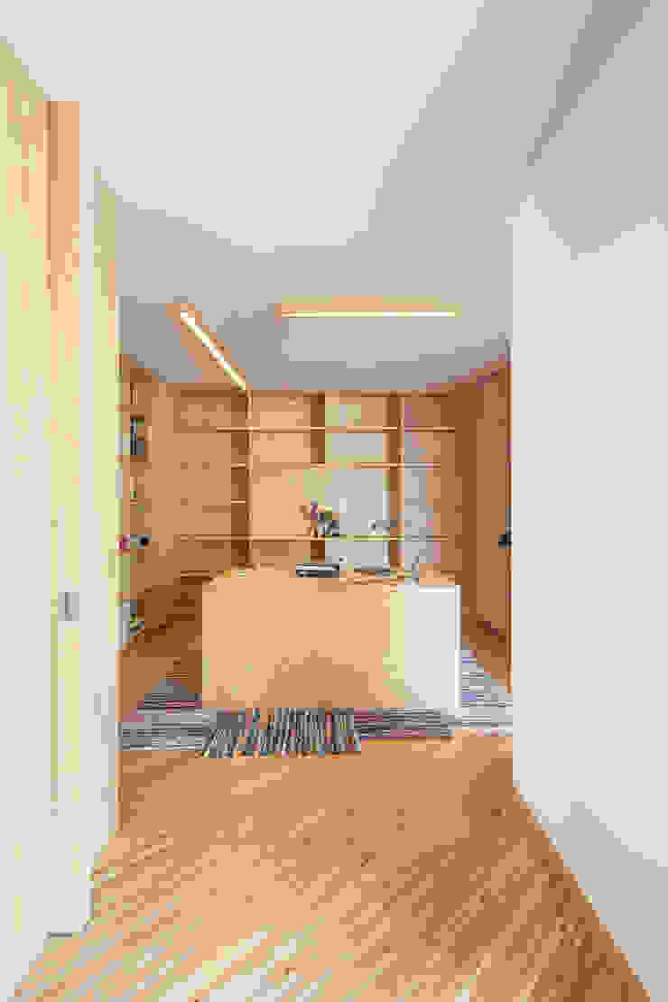 SilverWoodHouse Joao Morgado - Architectural Photography Studio moderno