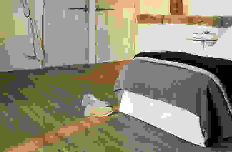 ที่เรียบง่าย  โดย Quick-Step, มินิมัล   