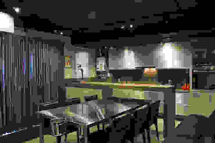 Leticia Sá Arquitetos Cucina moderna