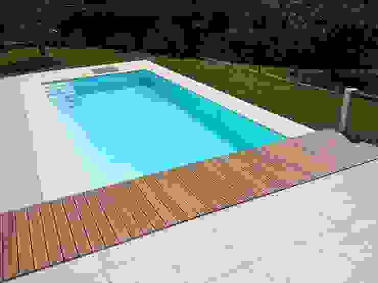 Villa Privata - Cernobbio Lago di Como, Archiluc's - Studio di Architettura Stefano Lucini Architetto Archiluc's - Studio di Architettura Stefano Lucini Architetto Piscina moderna