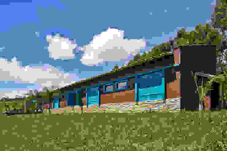 SÍTIO OURO PRETO Beth Marquez Interiores Casas rústicas